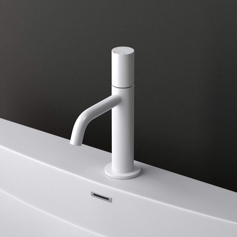 Baterie lavoar EGO-Nelly White, montaj pe lavoar, finisaj Alb Mat, perlator aer, design deosebit