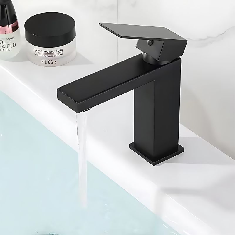 Baterie lavoar, perlator, montaj pe lavoar, Negru Mat, Mira
