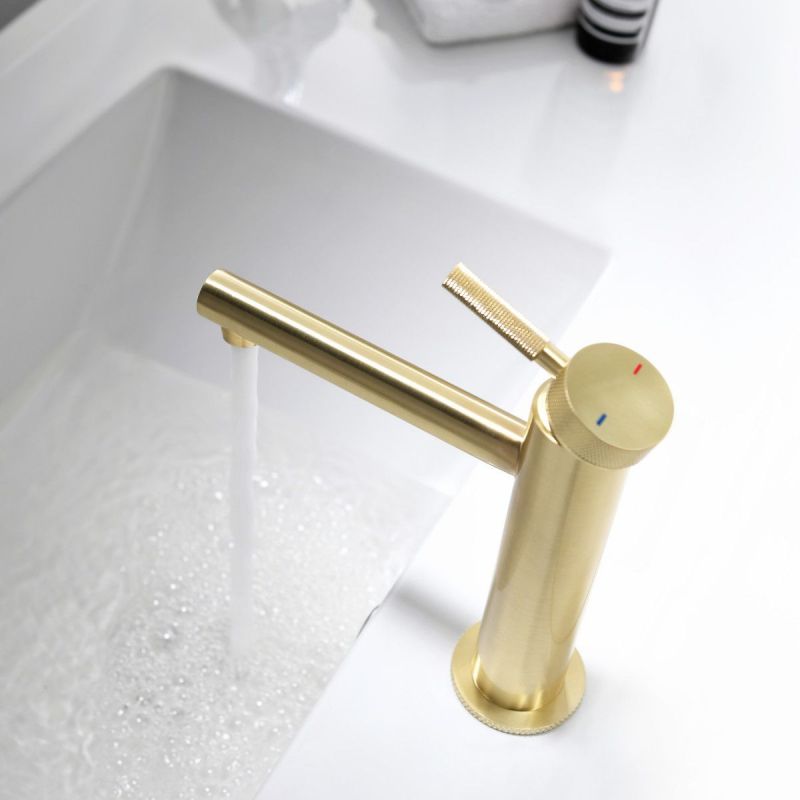 Baterie lavoar Tiona, Auriu Mat, inaltime 18 cm, montaj pe lavoar