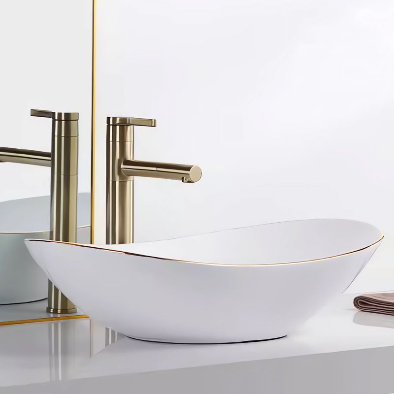 Lavoar, Alb Lucios, ceramica sanitara, 61x 36 cm, montaj pe blat, Luigi Gold Line