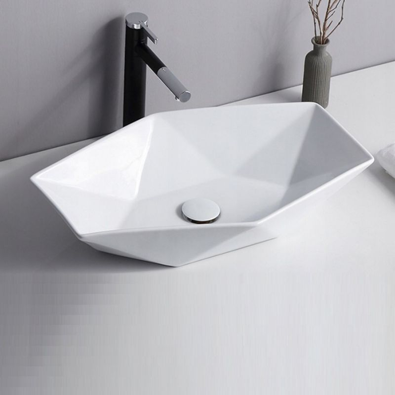 Lavoar hexagonal REA VEGA, Alb, lucios, 64x42cm, montaj pe blat, ceramica sanitara