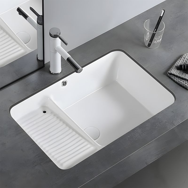 Lavoar Spalatorie, montaj incastrat sub blat, Alb Lucios, ceramica sanitara, 60x40, Lavio