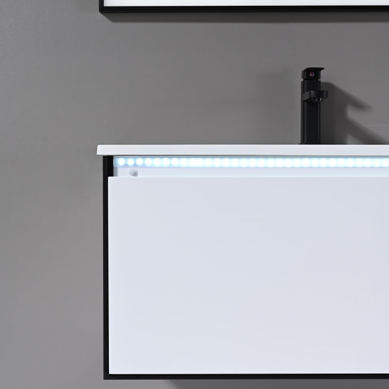 Mobilier baie cu lavoar din compozit corian, iluminare cu banda Led, inchidere Soft Close, dimensiune : 90x52 cm, Halo