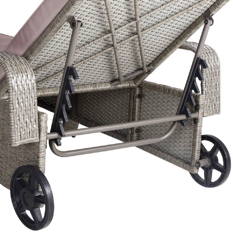 Sezlong din poliratan, roti pentru transport, cadru din otel, cu spatar reglabil in 6 trepte, perna Taupe inclusa, 190x90 cm